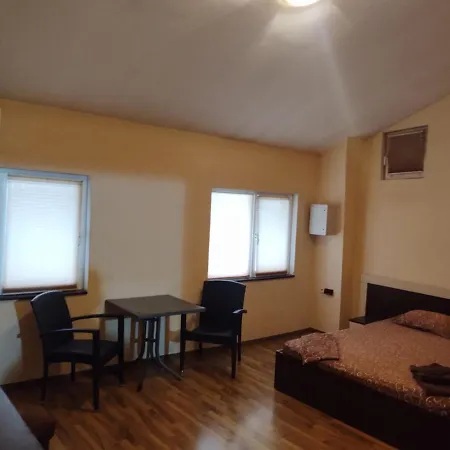 Хостел Hostel Brestnik *